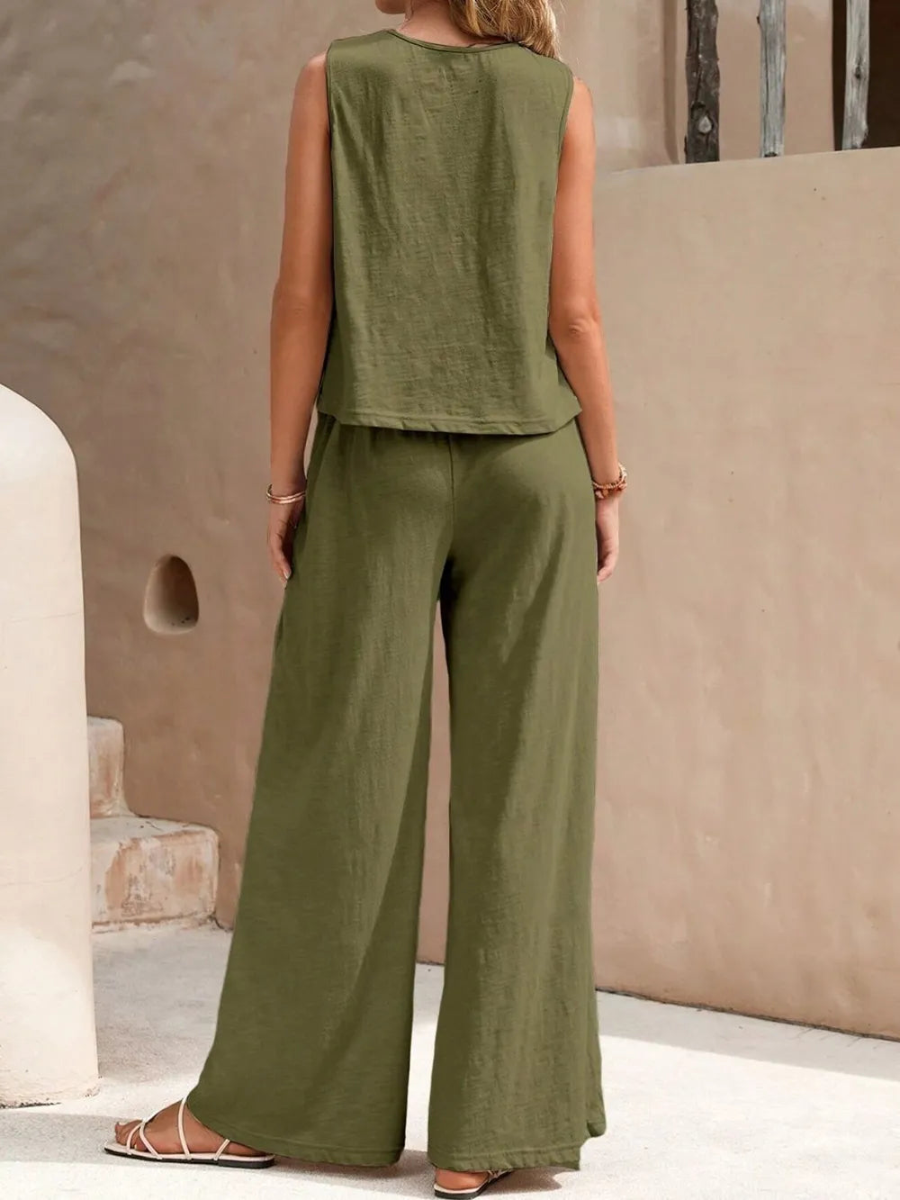 Round Neck Sleeveless Top & Wide Leg Pants Set – Two-Piece