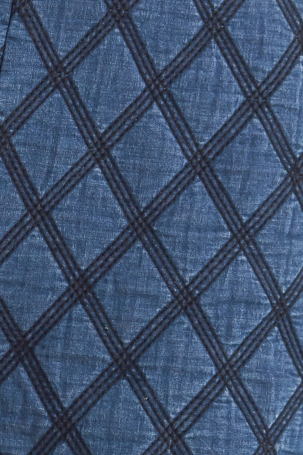 MODERNLUXE QUILTED WOVEN SHORT