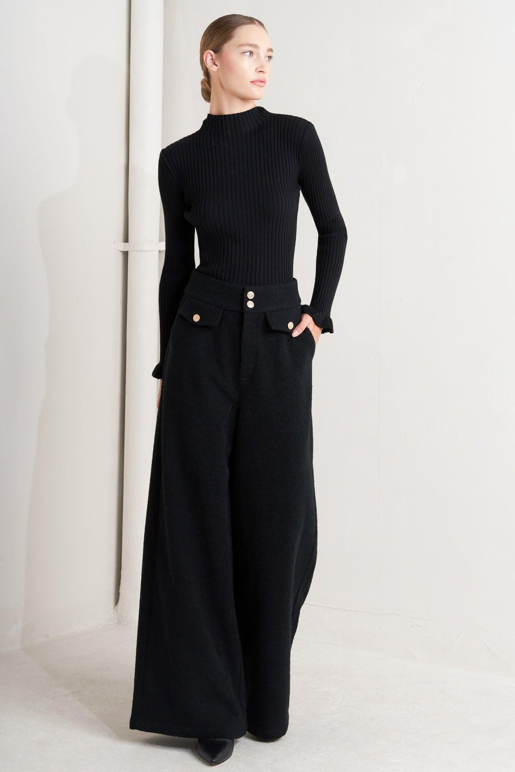 PRESTIGE VOLUME BLACK WOVEN PANTS