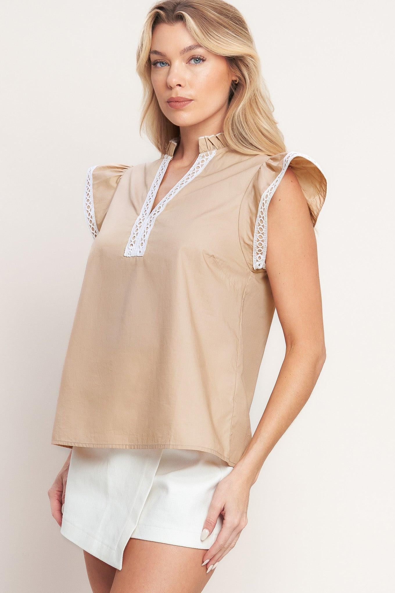 EASY TO ADMIRE WOVEN TOP