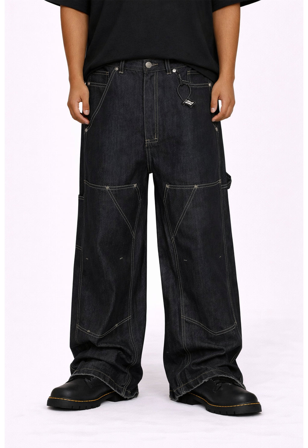 RAW CONTRAST DENIM
