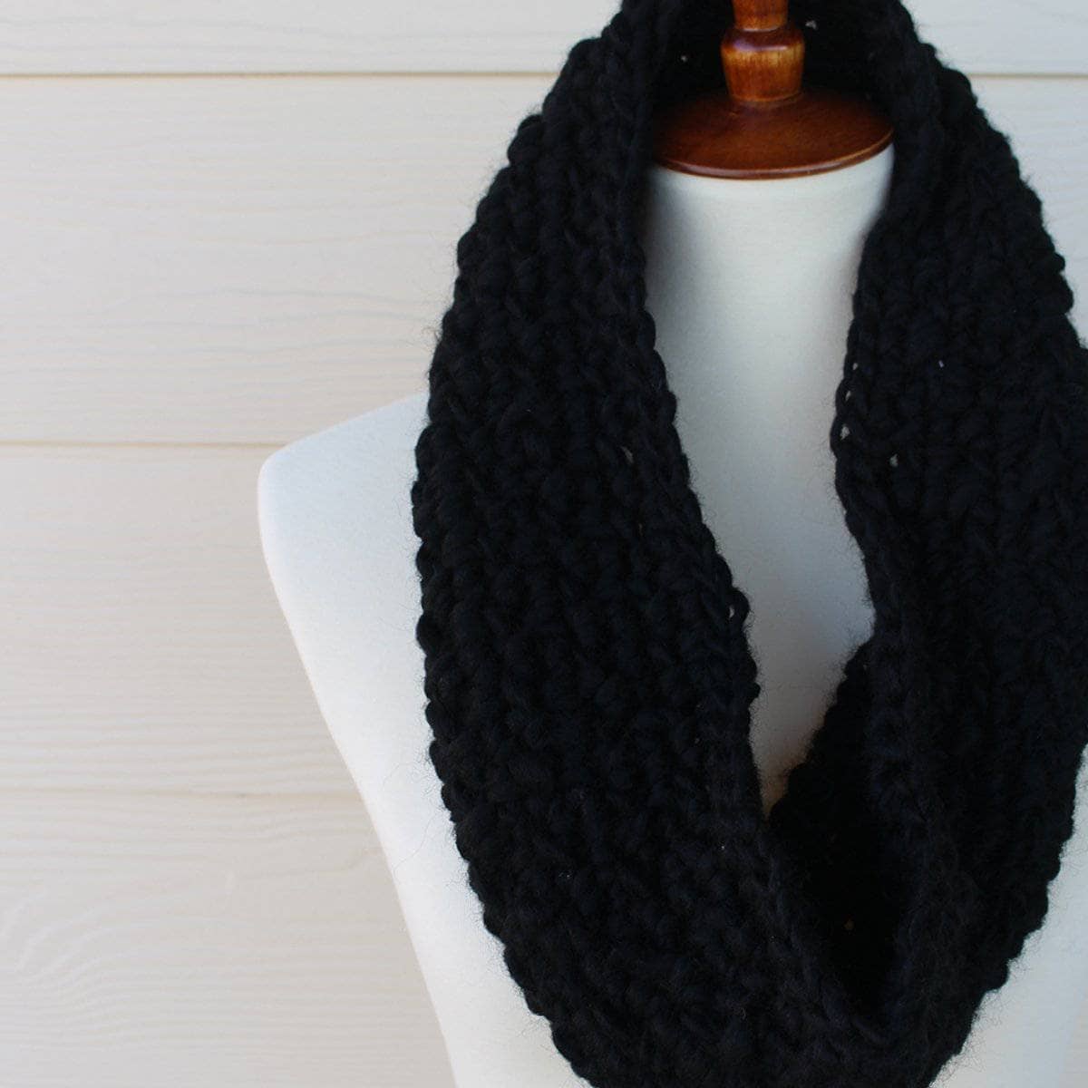 Midnight Scarf Crochet Kit